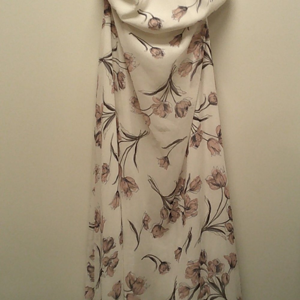Floral Floor length open back Lulus - Picture 2 of 6